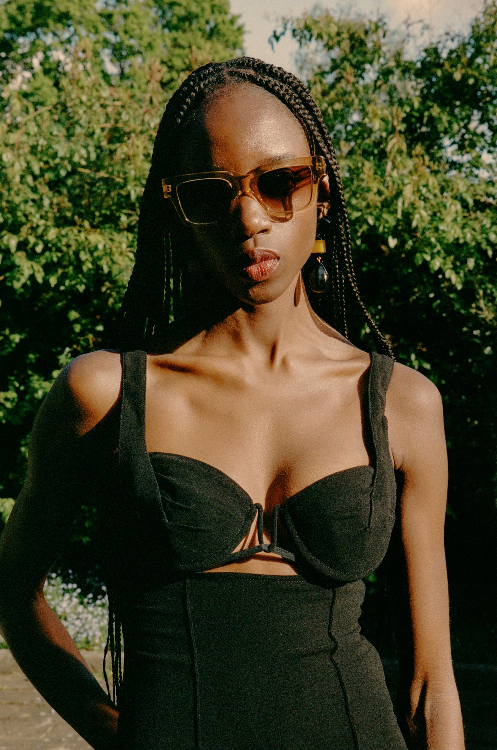 MAHI in Dark Gold | KIMEZE | Unisex Luxury Sunglasses display picture 1