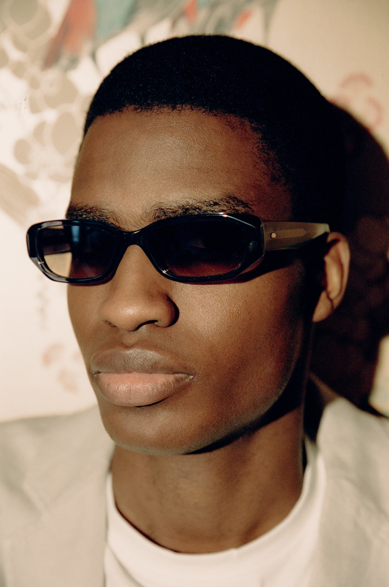 Kimeze sunglasses CONCEPT 2 in Black | KIMEZE | Unisex Luxury Sunglasses main image 2