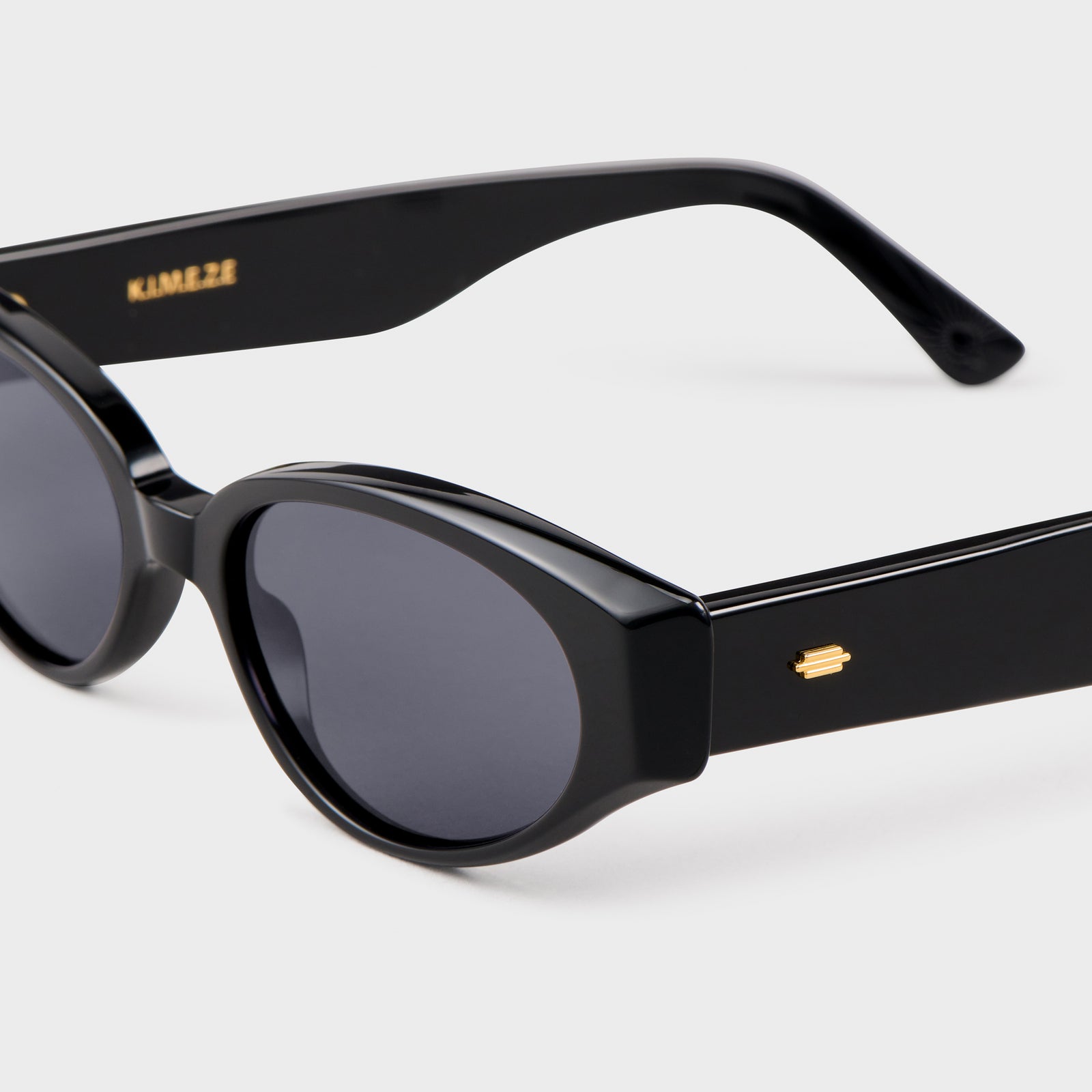 KUBRAUM H2 サングラス ブラック Kuboraum B2 オーバーサイズ サングラス | ブラック | FARFETCH JP