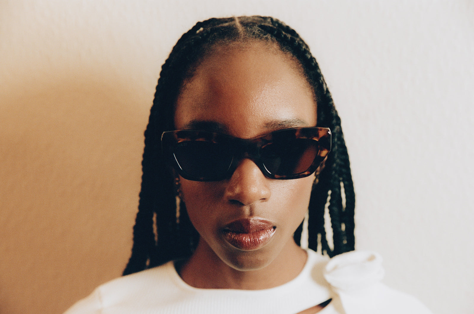 CONCEPT 3 in Havana | KIMEZE | Unisex Luxury Sunglasses display picture 2
