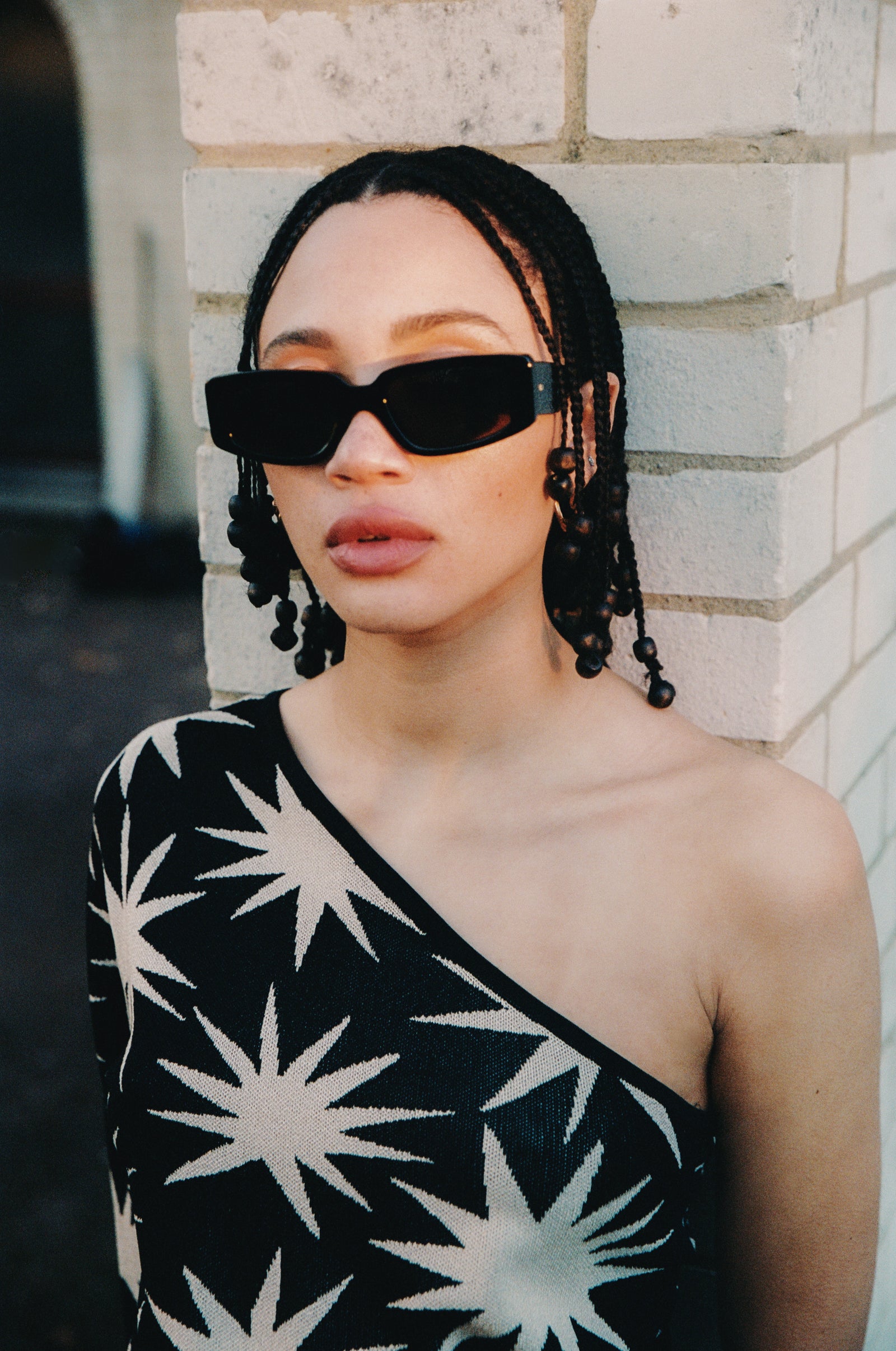 CONCEPT 2 in Black | KIMEZE | Unisex Luxury Sunglasses